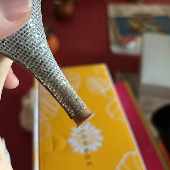 Kate Spade dress shoes, silver sparkle, size 7 - Picture 9 of 9